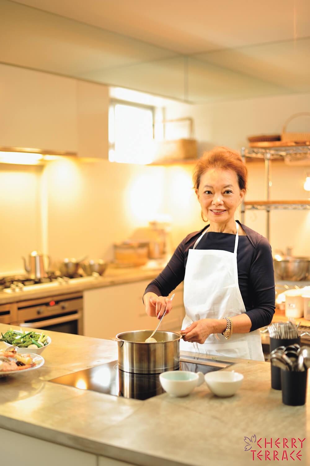 有元 葉子 さん | e-gohan