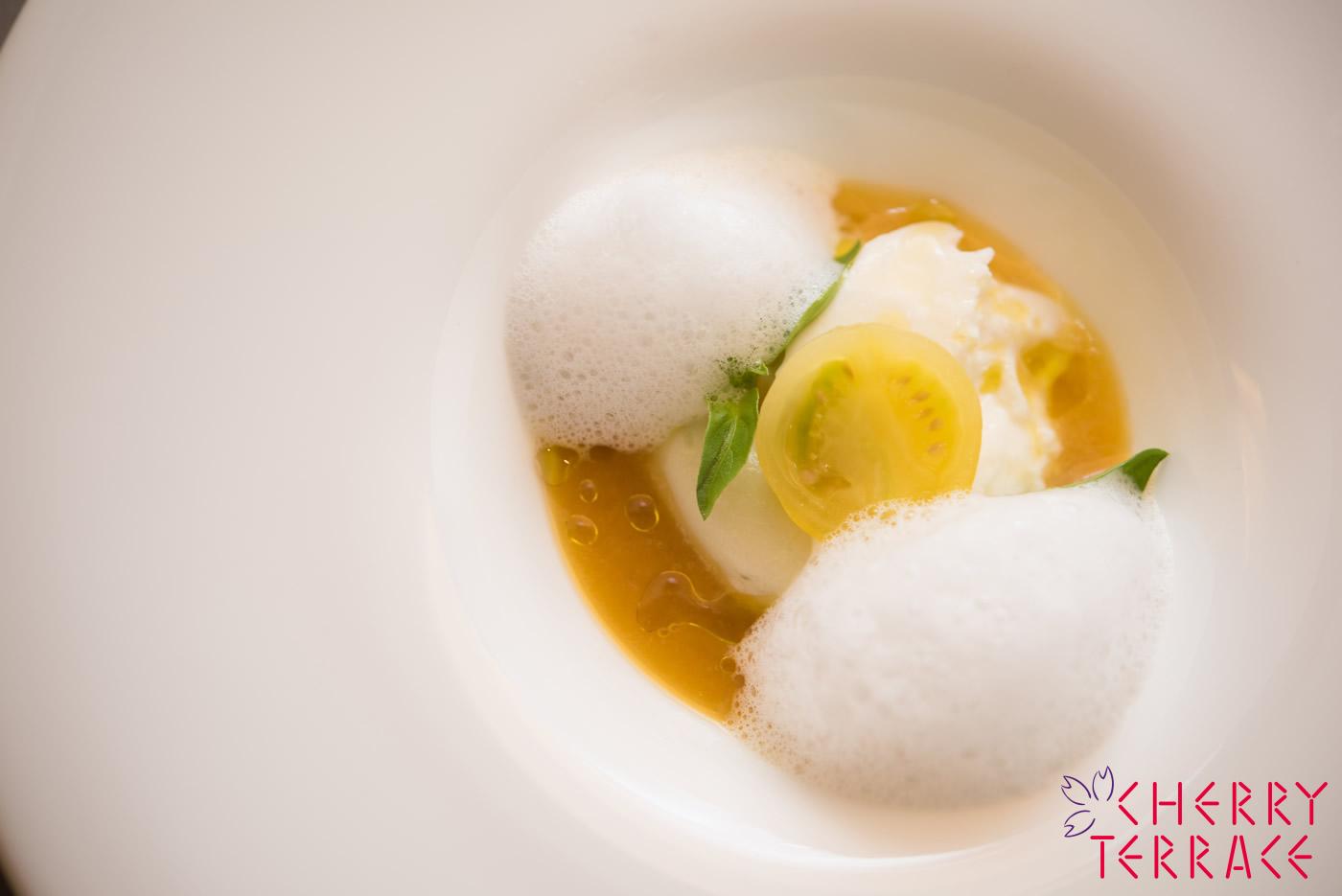 黄色いトマト モッツァレラ E Gohan 黄色いトマト モッツァレラ E Gohan