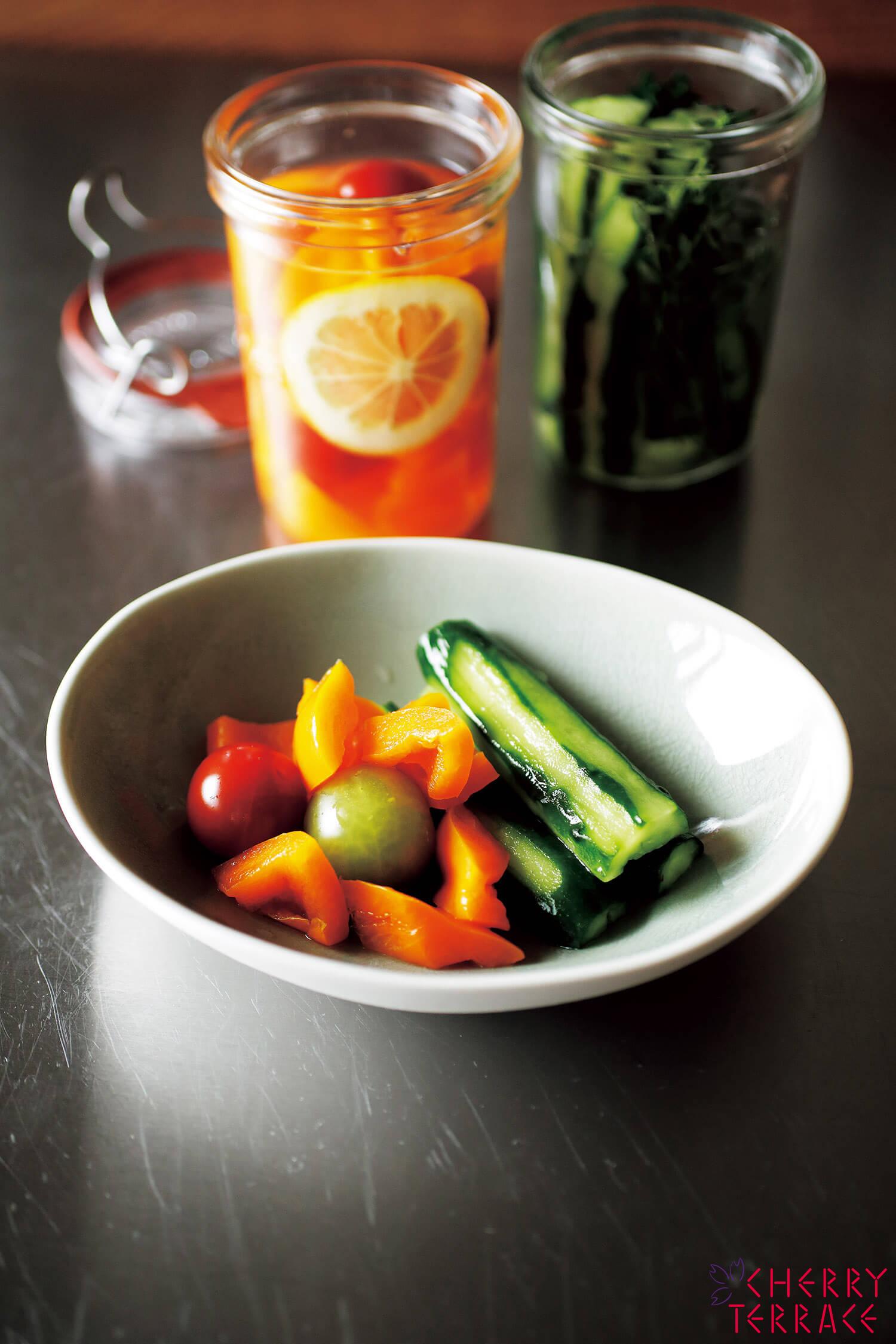 野菜の浅漬けピクルス2種 E Gohan 野菜の浅漬けピクルス2種 E Gohan