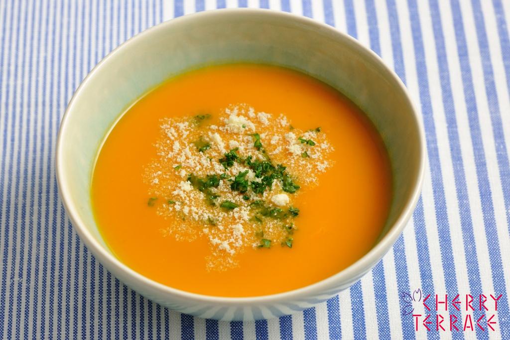 夏の残り野菜いろいろスープ