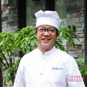 よしだ かつひこ				吉田 勝彦 シェフ