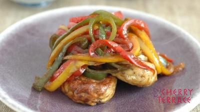 あじハンバーグ 中華風ピーマンソース