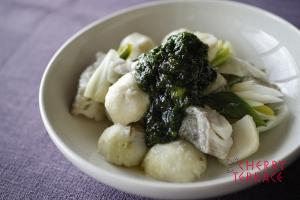 鱈と里芋の蒸し物　青のりオイル