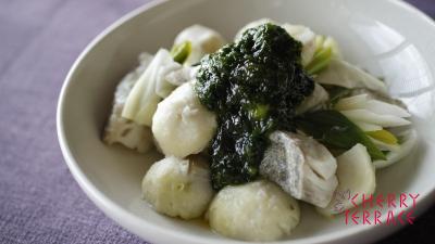 鱈と里芋の蒸し物　青のりオイル