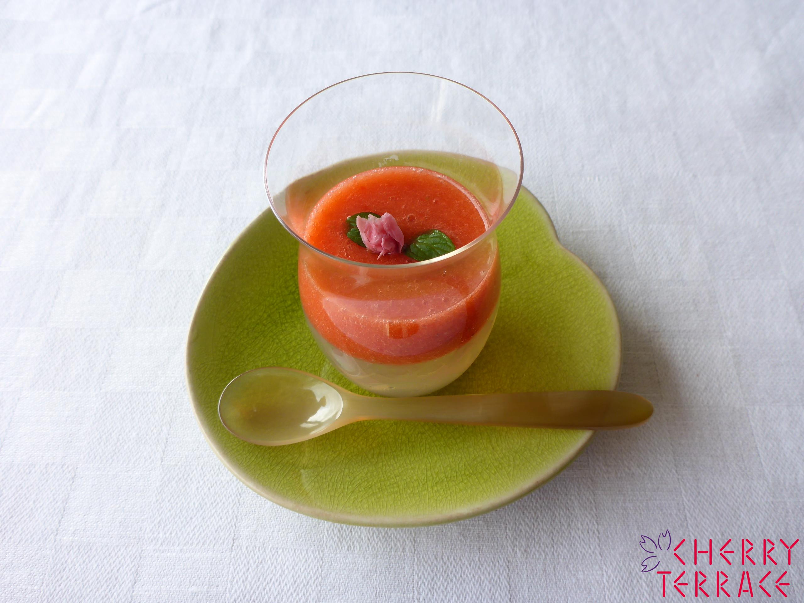 桜ゼリーのいちごソース E Gohan 桜ゼリーのいちごソース E Gohan