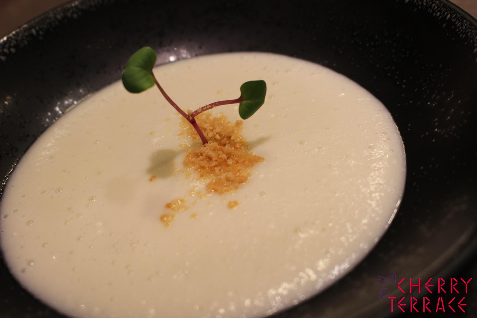 雲丹と菊芋のポタージュ