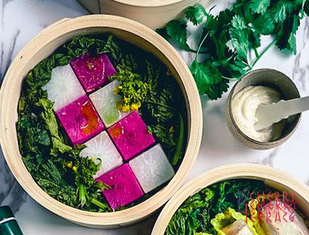 蒸し野菜 ベトナム風ピーナッツソース