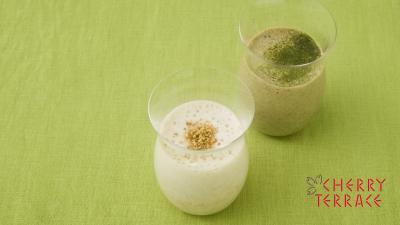 アーモンドバナナミルクと緑茶バナナミルク