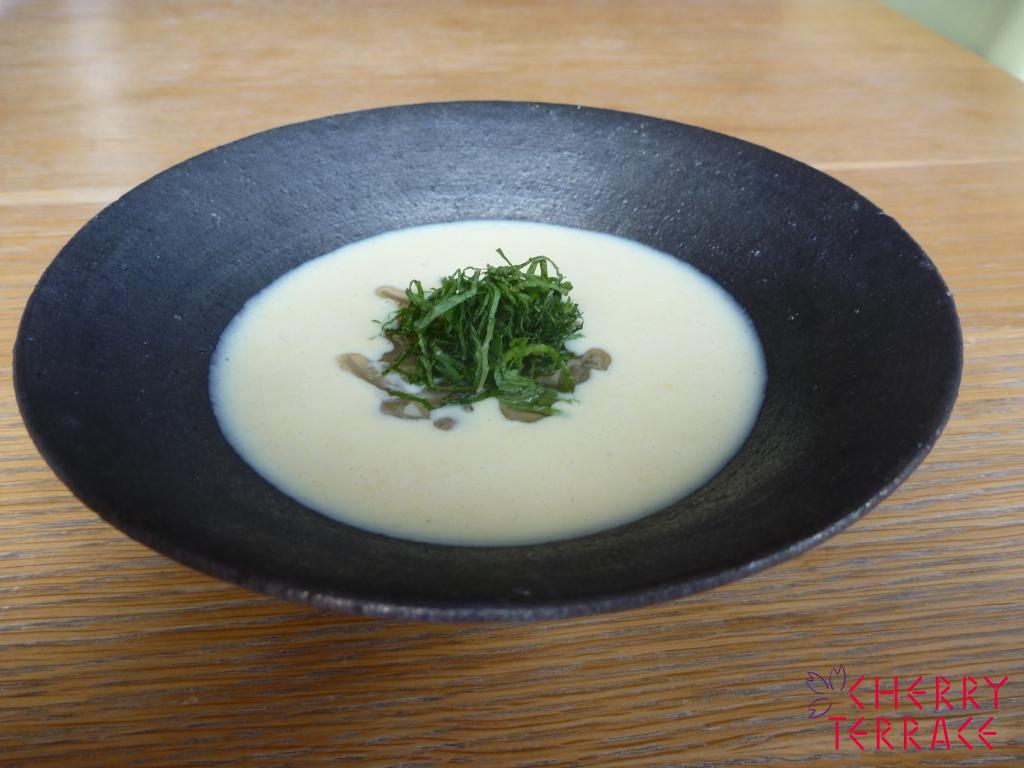 とうもろこしの和風スープ