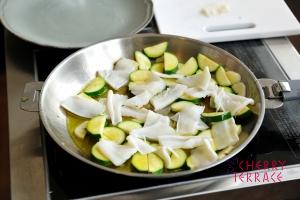 いかとズッキーニのラウデミオ炒め