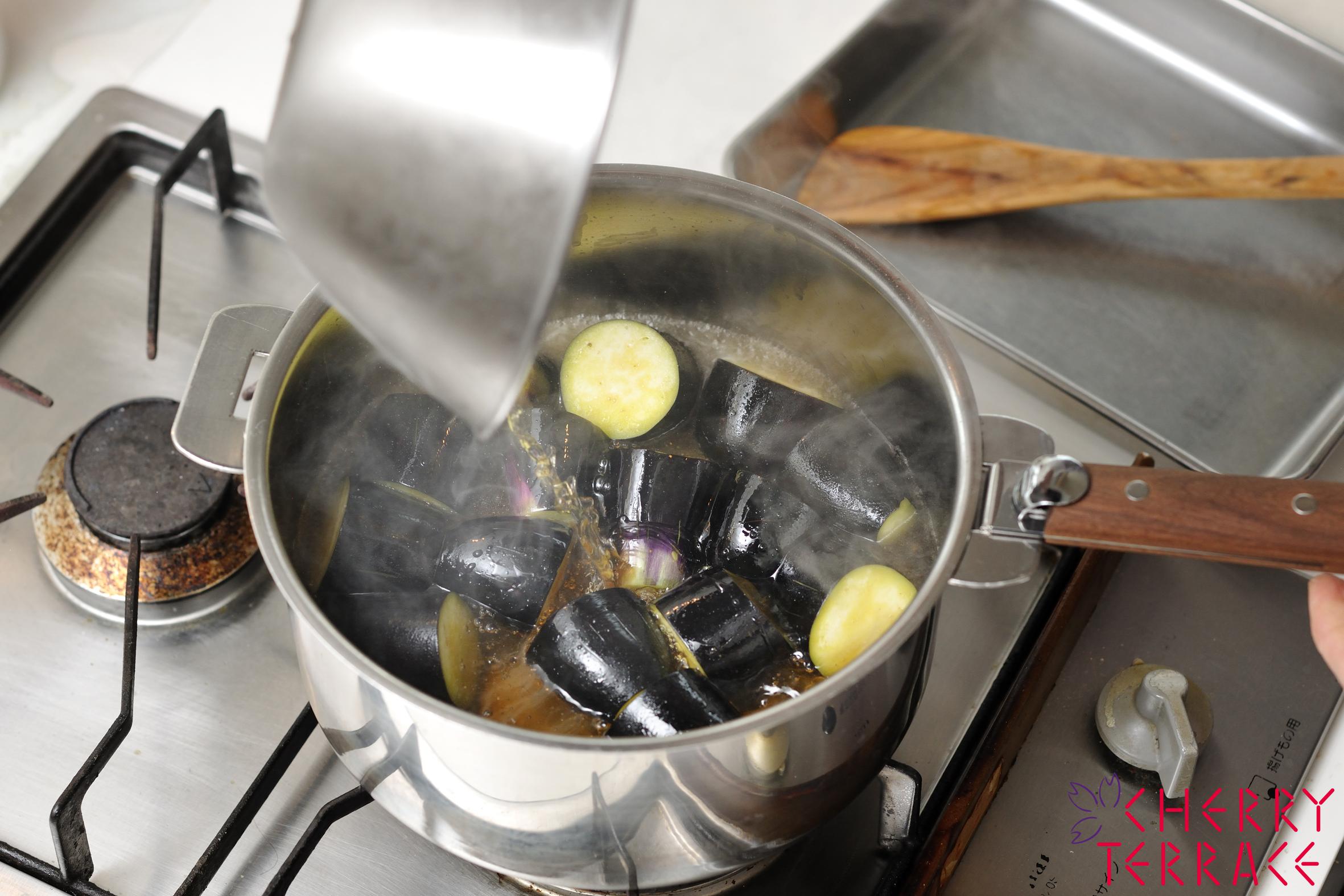 茄子の煮浸し なすの煮浸し～めんつゆでも作れるワンランク上の簡単レシピ