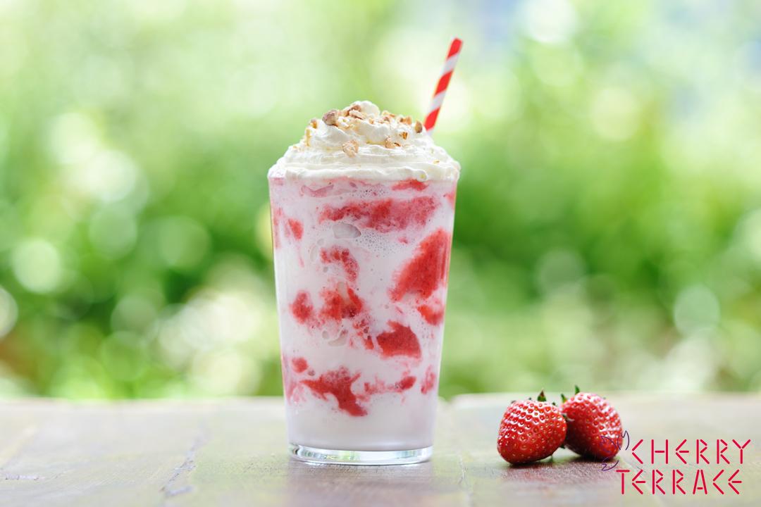 いちごのフローズンドリンク