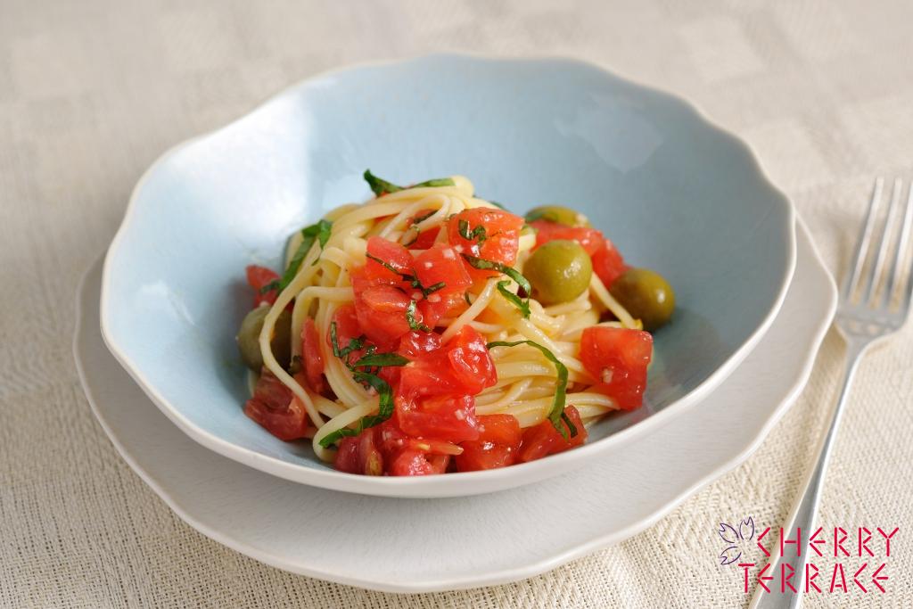 フレッシュトマトの冷製パスタ