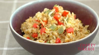 ピーマンたっぷり玄米炒飯