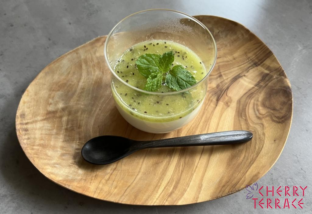 キウイのブラマンジェ