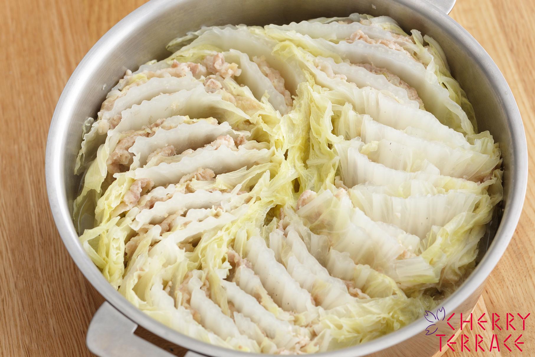 生姜麹の白菜と豚肉の蒸し煮