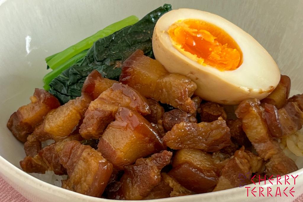 ルーローハン(魯肉飯)