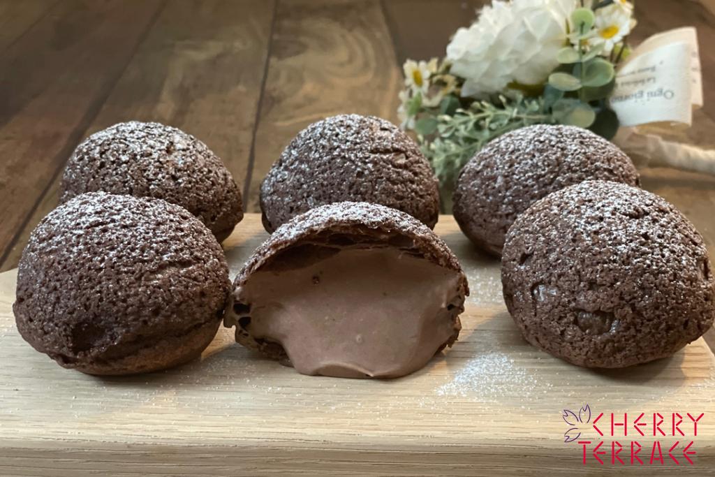 ココアクッキーシュークリーム