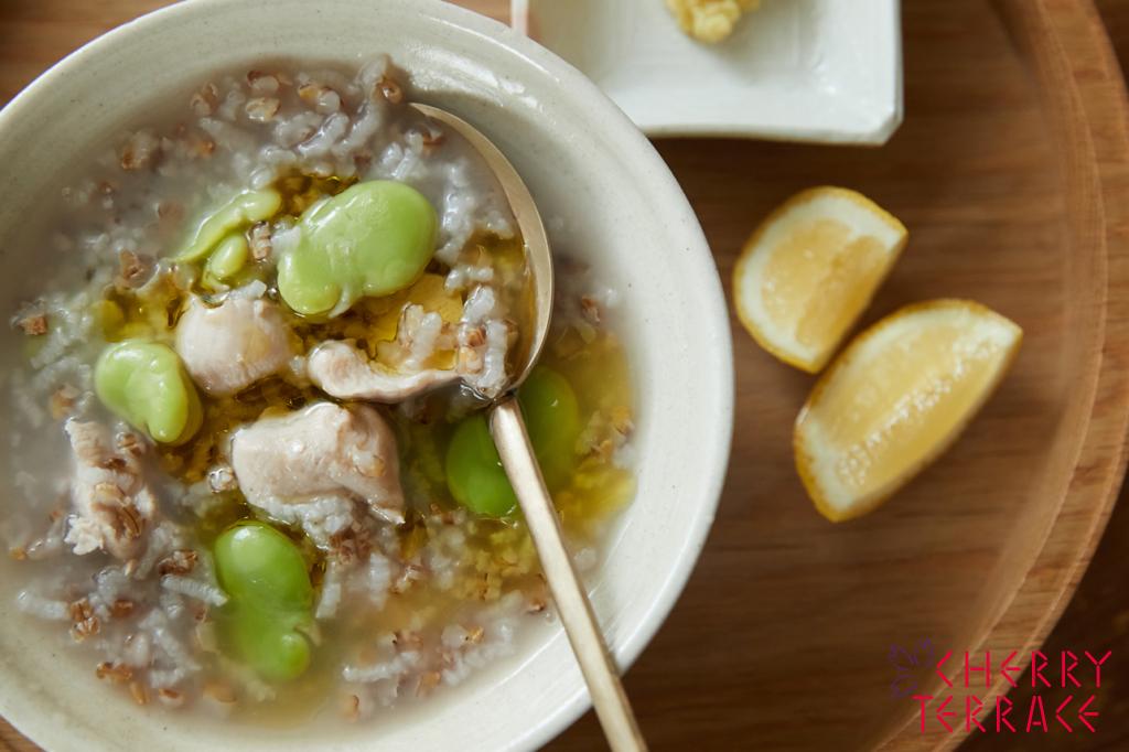 そら豆ともち麦のささみがゆ