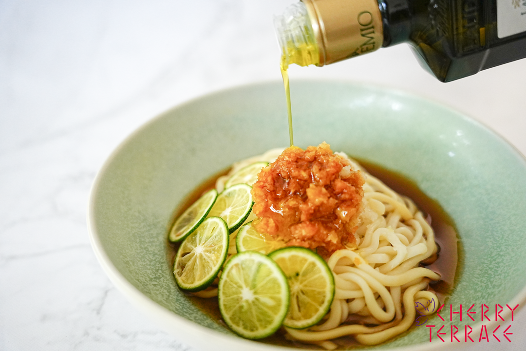 大根おろしとすだちのさっぱりうどん
