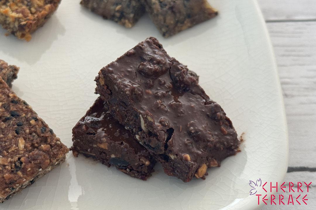 ダークチョコとナッツの集中力アップRawバー