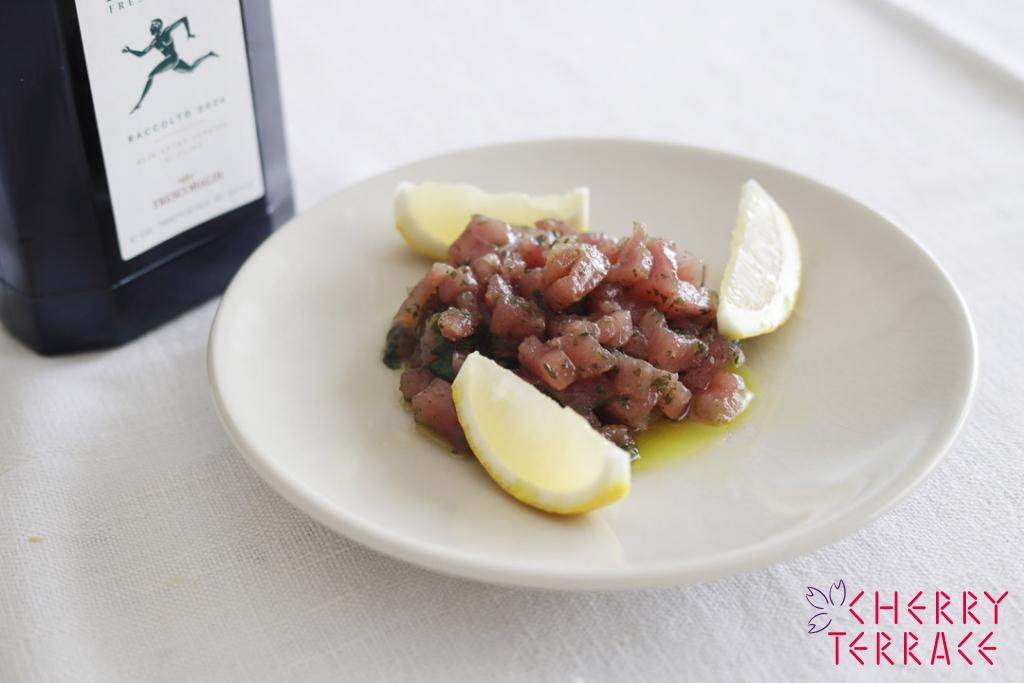 まぐろのタルタル 青じそオイル