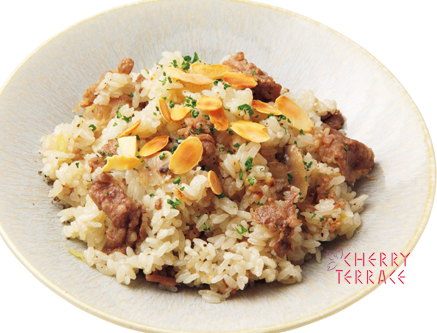 きのこと牛肉のピラフ